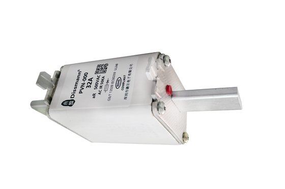 Bezpiecznik silnika elektrycznego podstawy pociągu Napięcie znamionowe 500VDC Norma IEC60269