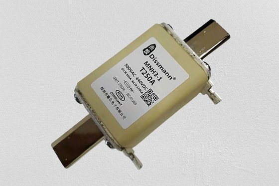 Bezpiecznik termiczny NH typu HRC 100 A 50 kA Zdolność wyłączania UL248 Standard